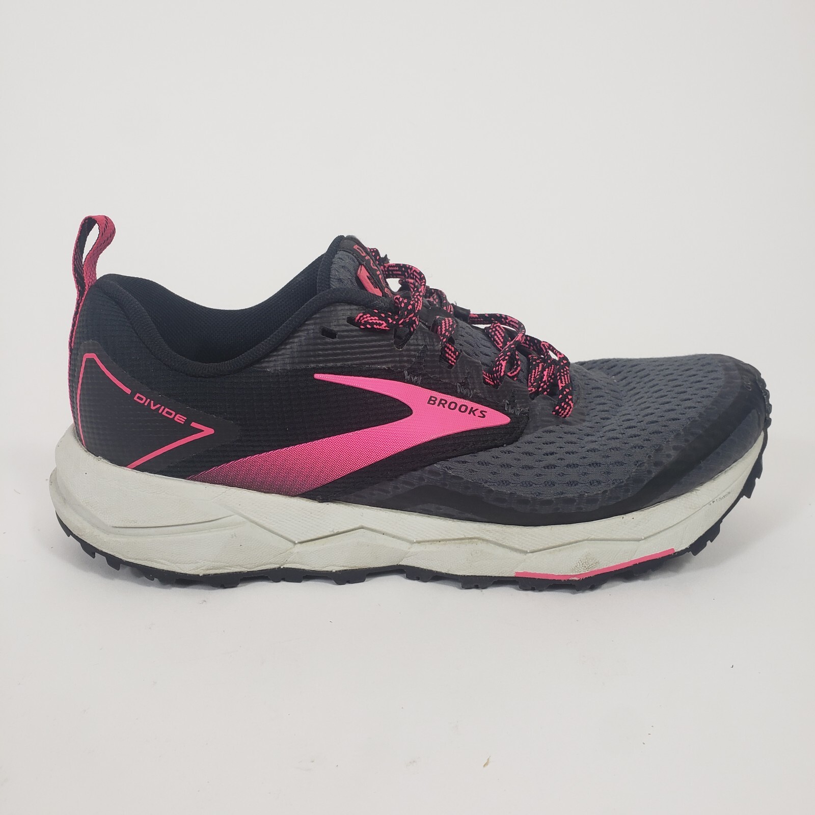 Brooks Divide 2 Trail Running Sneaker Women's Size 6.… Gem