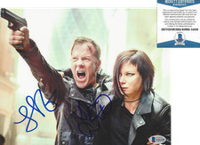 KIEFER SUTHERLAND - MARY LYNN RAJSKUB SIGNED 24 8x10 PHOTO PROOF BECKETT COA BAS