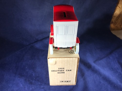 A2-60 ERTL 1:25 SCALE DIE CAST BANK - 1905 DELIVERY CAR - PEOPLES NATIONAL BANK - Picture 4 of 5