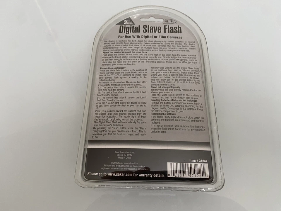 Digital Slave Flash For Use With Digital Or Film Cameras Brand New - Image 2 of 4