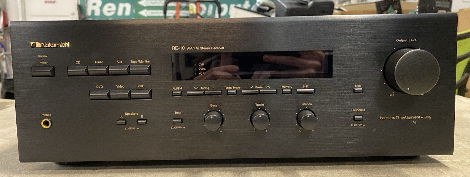 Nakamichi RE-10 AM/FM Stereo Receiver Amplifier