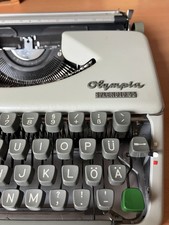 Olympia Splendid 66 Schreibmaschine Vintage 60er Jahre mit Koffer