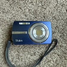 Olympus Stylus 820 Digital Camera Blue 8MP Battery Included As Is