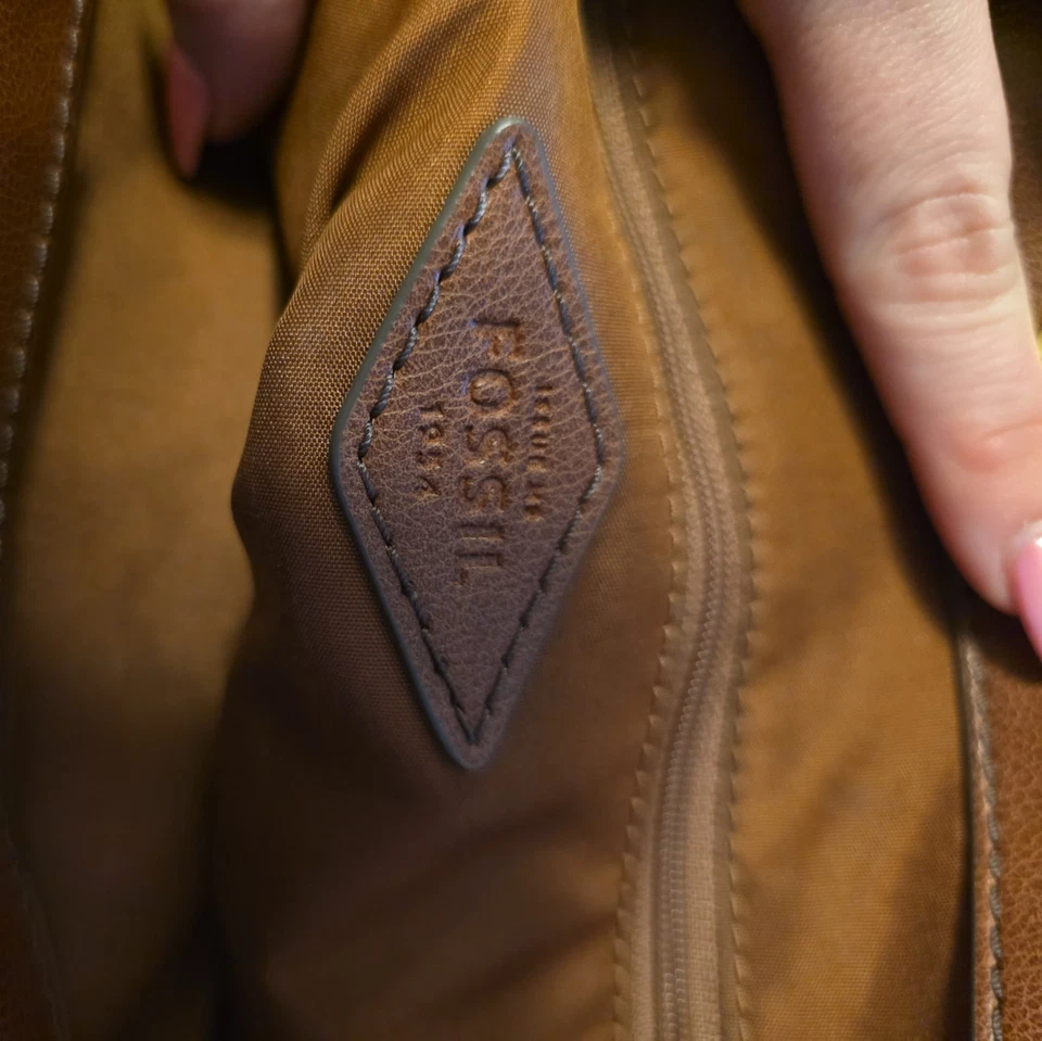 Bolso bandolera de cuero de vaca Fossil Foto 3 de 4