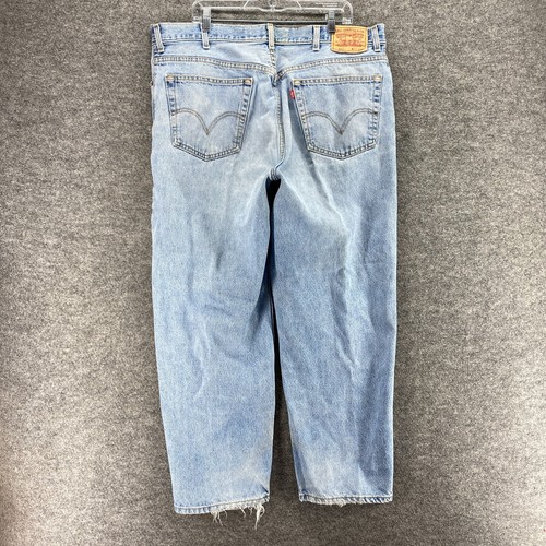 Levi's Jeans Men 40*30 Blue Denim Light Wash High Rise 560 Straight Comfort Fit - Picture 2 of 10