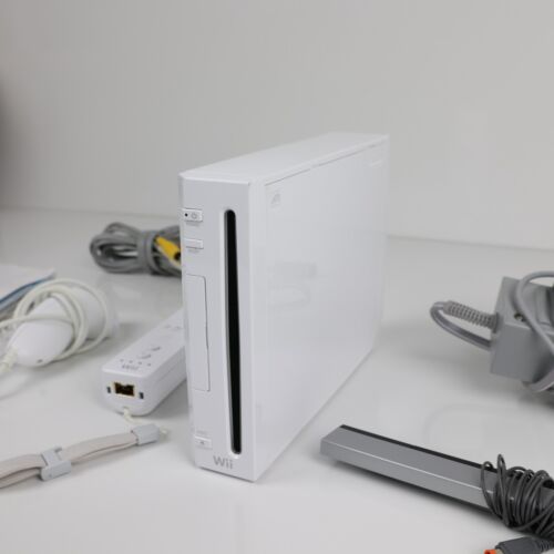 Nintendo Wii White Console RVL-001 Bundle Tested Working Wii Sports - Picture 5 of 7