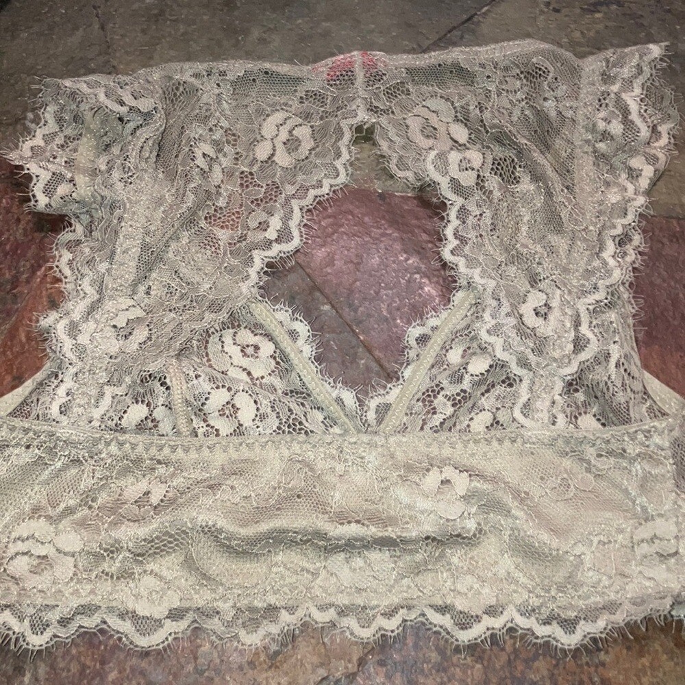 Picture 6 of 9