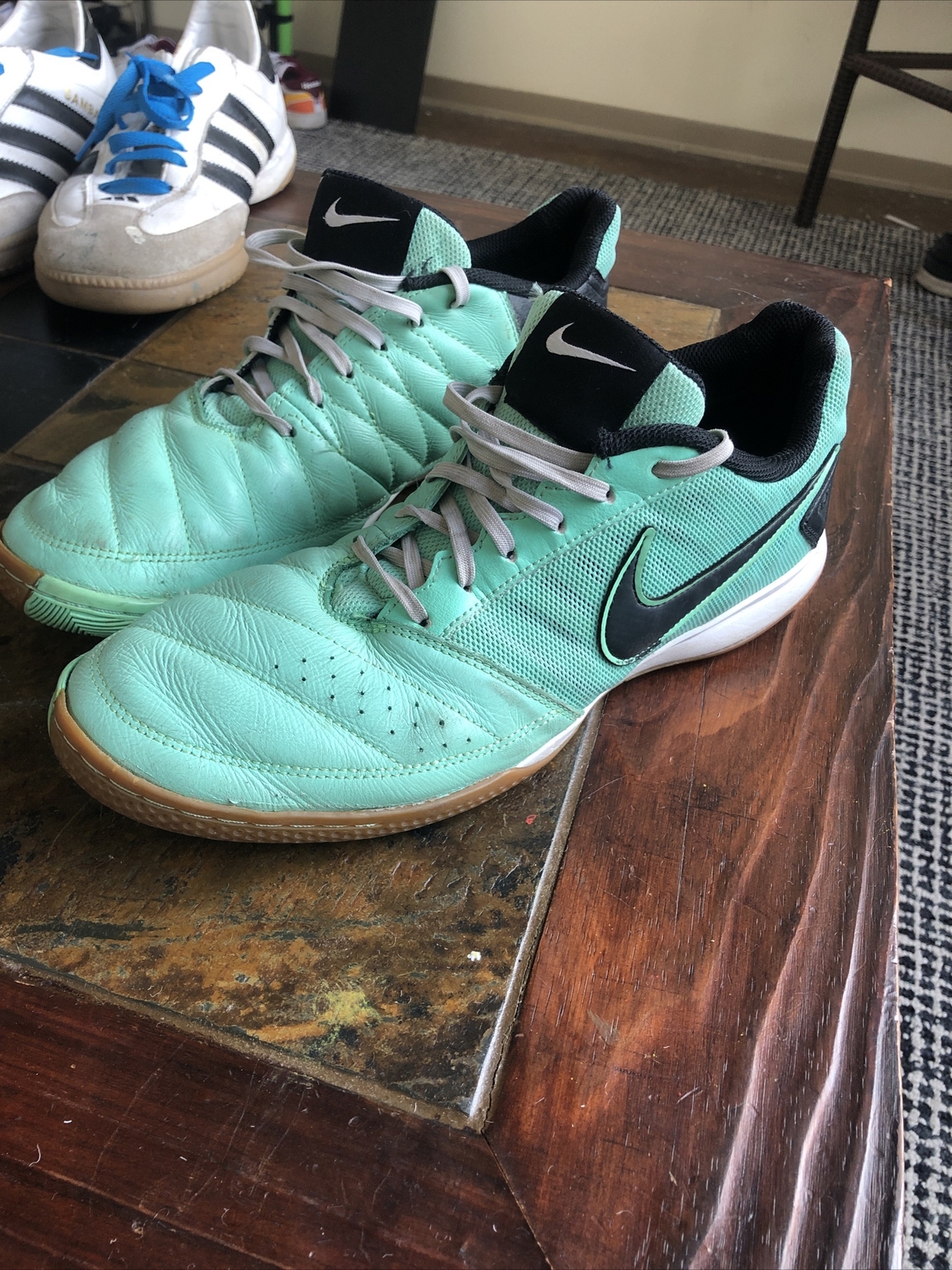 NIKE GATO SHOES GREEN 2013 IN VERY NICE CONDITION VER… Gem