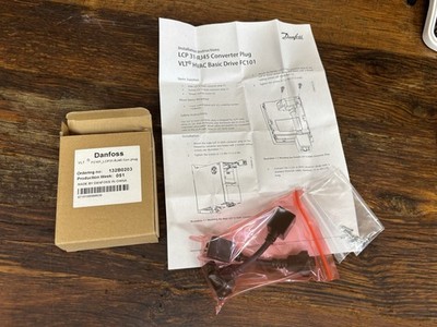 Danfoss VLT FC101_LCP31-RJ45 Converter plugs New Old Stock Open Box HARD TO FIND
