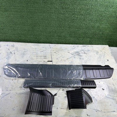 For 20-25 Land Rover Defender Black Rear Bumper External Sill Guard Kit