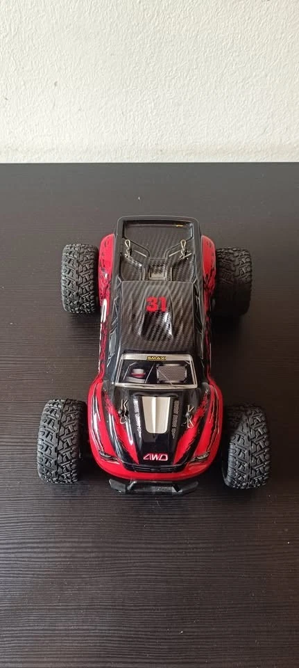Auto RC in scala 1:16 4WD 40KM/ora - Immagine 2 di 4