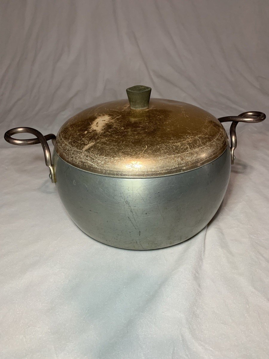 Vintage Wear Ever Hallite No. 2106 Twisted Handle Stock Pot W/ Lid