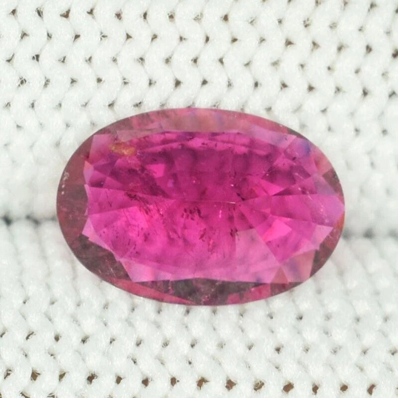 1.79 ct MIND BLOWING BEST PURPLE PINK RED NATURAL RUBELITE OVAL Cut See Vdo 5s - Image 2 of 3