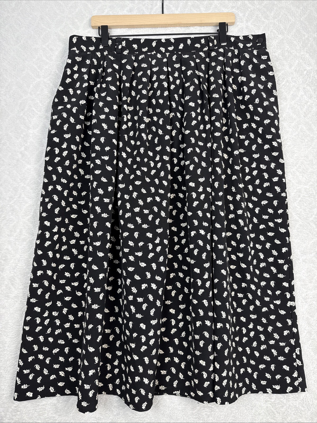 Vtg Midi Skirt 20W Black Leaves Modest Boho Cottagecore 90s Y2K Fairygrunge Twee-image