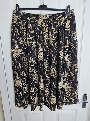 Size 20 Vintage Fashion Extra Black Brown Floral Midi Skirt