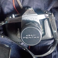 Asahi Pentax Spotmatic Silver 35mm SLR Film Camera w/ Case  Strap