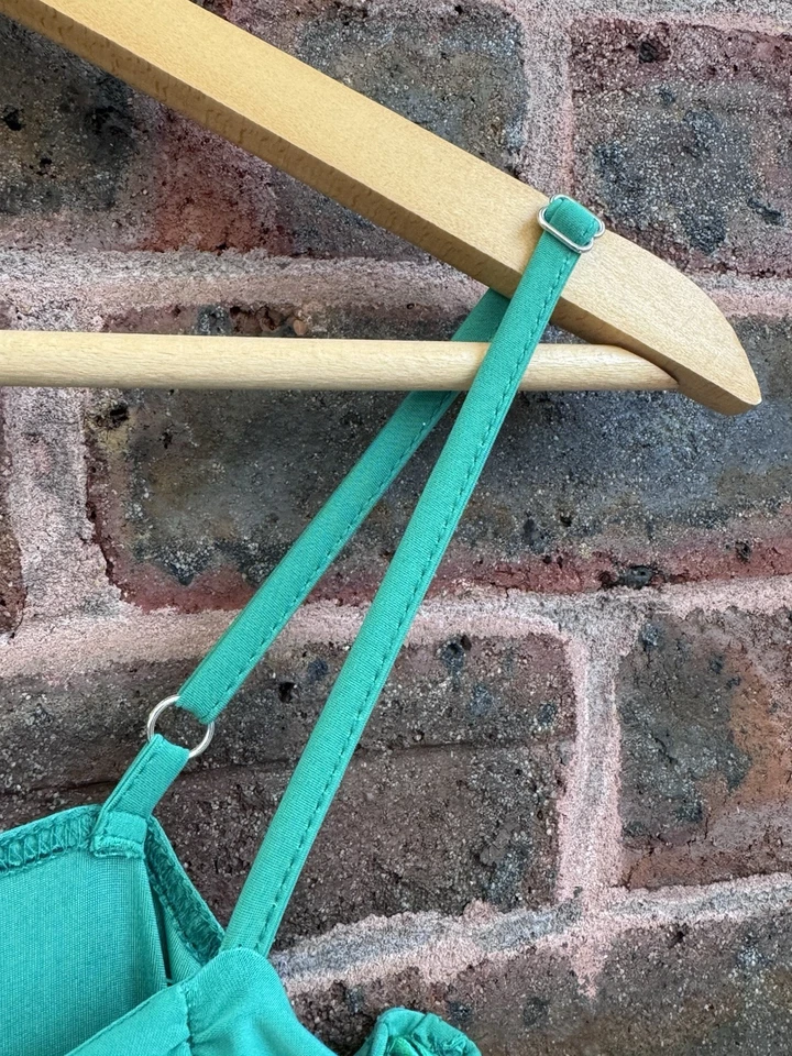 Body corsé verde Quiz para mujer talla 10 Foto 3 de 4