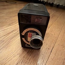 Kodak Hawkeye 8 Black 8mm Non-Reflex Movie Camera Fixed Focus