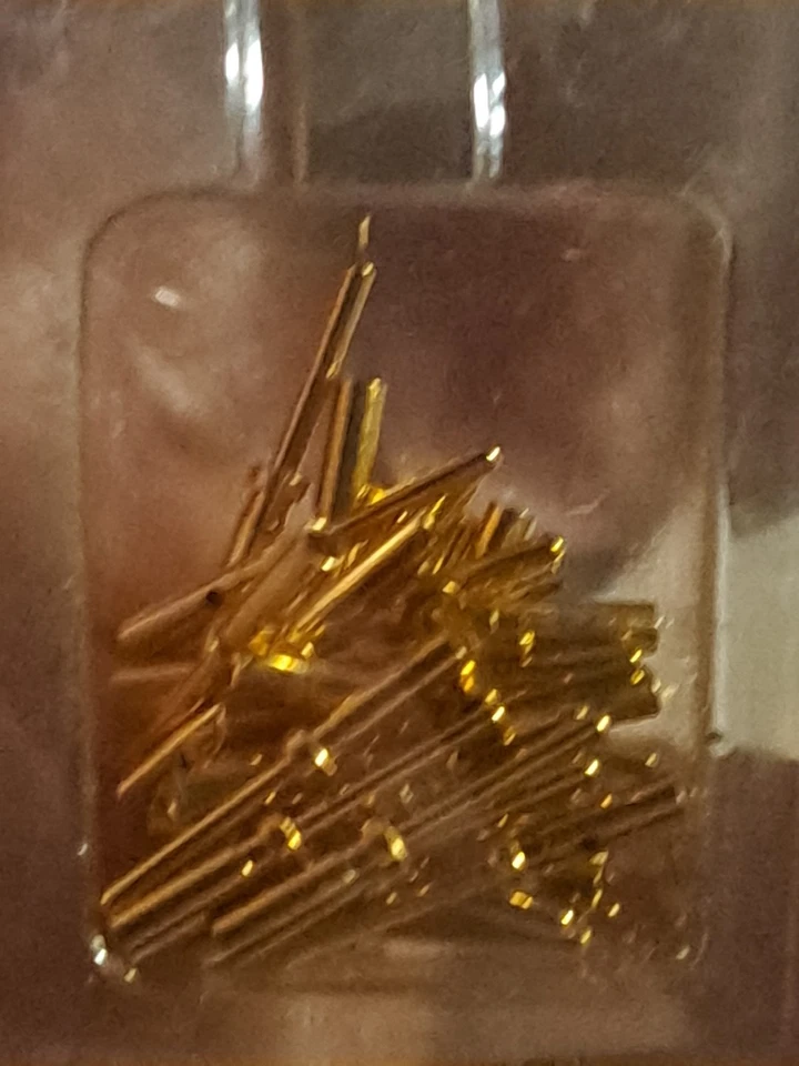 NOS Lot 4 TRW Cinch DCC-37P DCG-277 Connectors Gold Pins MIL-SPEC - Image 3 of 4