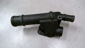 Thermostatgehäuse VW Touran 1.9 TDI DPF DSG Bj 2009 1 T 2416835