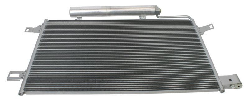 Condenseur de climatisation MAXGEAR AC830330 pour berlines allemandes