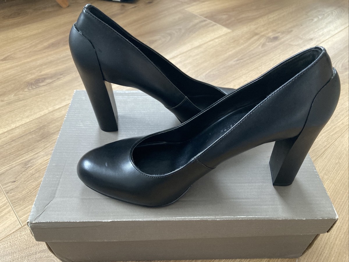 Stiletto Pumps Charles And Keith Black Pumps Emmy Pointed-Toe