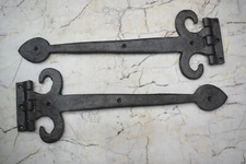 Vintage iron handmade french gate door hinges pair arrow head barn rusty 2 pcs