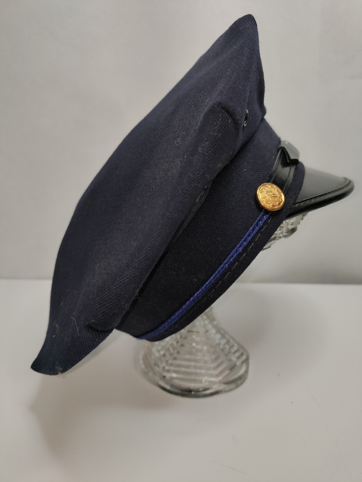 VINTAGE BLUE W/BLACK BAND CHICAGO POLICE DRESS CAP SIZE 6 3/4, W/ BRASS