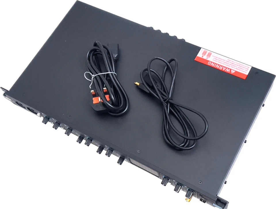 Focusrite Saffire Pro 40 FireWire Audio Interface - 8 Mic Preamps, 8 In/Out, AD - Image 4 of 4