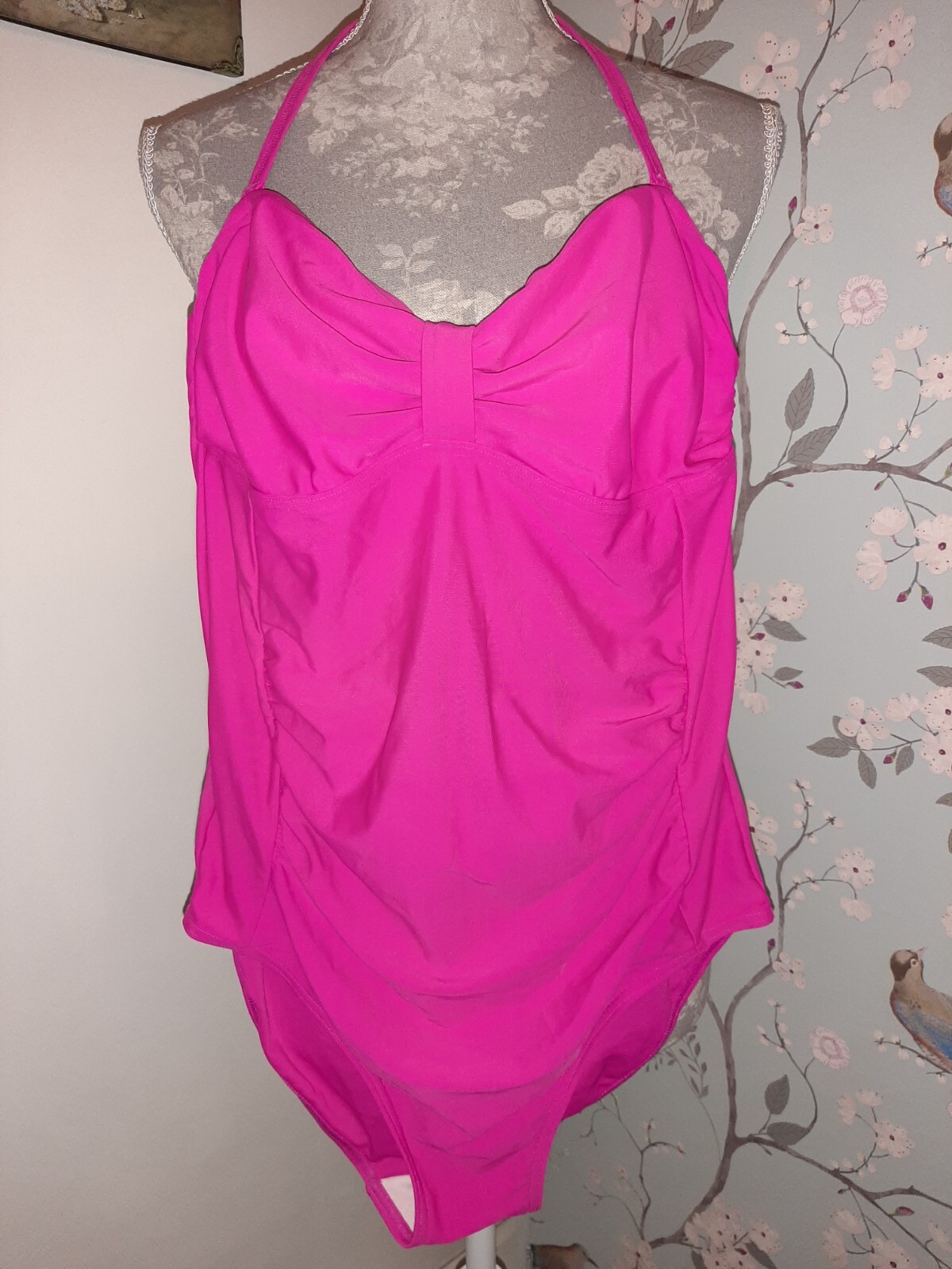 PINK RUCHED FRONT HALTER NECK SWIMMING COSTUME SIZE 14 eBay