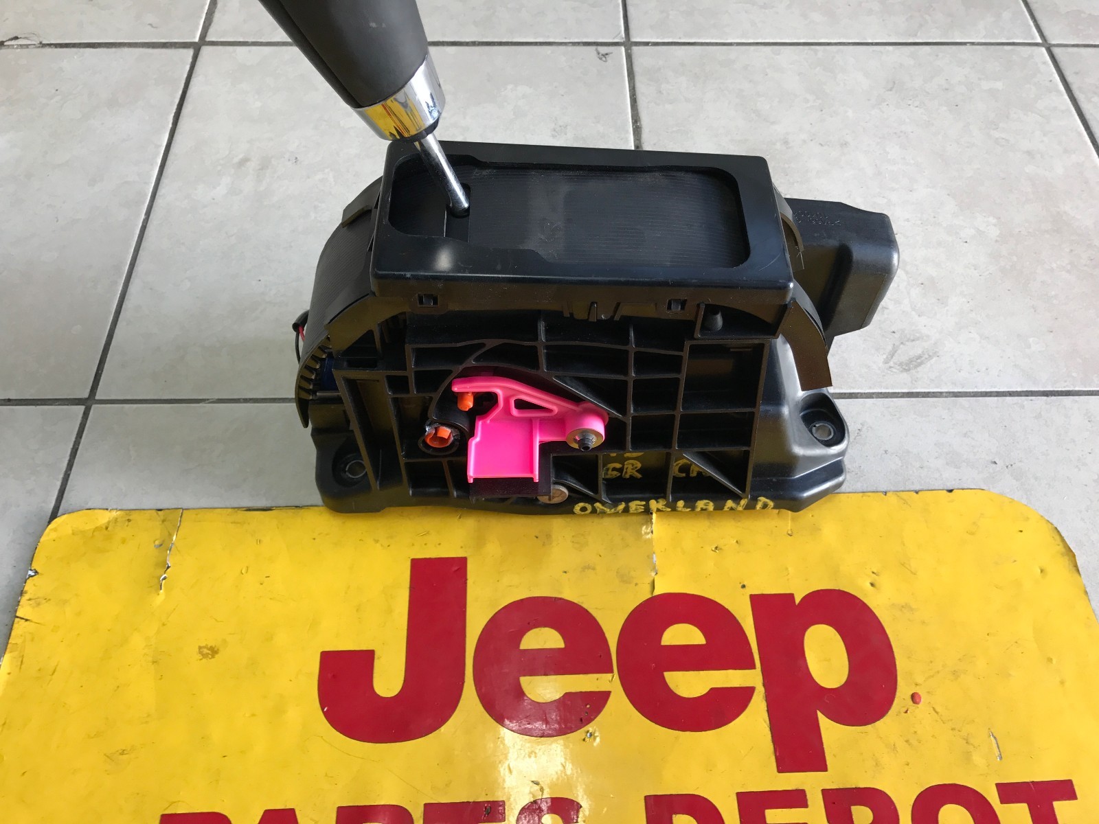 2011 2013 JEEP GRAND CHEROKEE SHIFTER COMPLETE ASSEMBLY 52124792AC