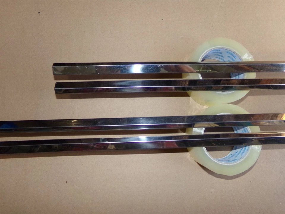 Plymouth Valiant V200 1963 2D Beltline Trim OEM 4 piezas Foto 3 de 4