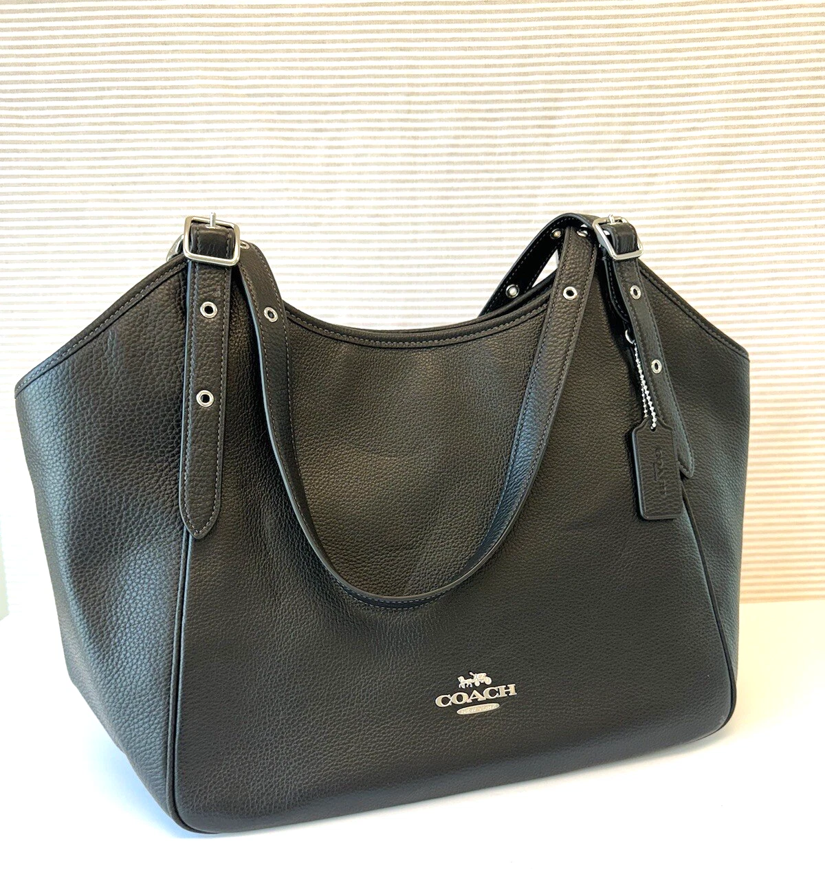 Borsa a tracolla ""Prato"" nuova con etichette Coach CM074 in pelle ciottolata nera