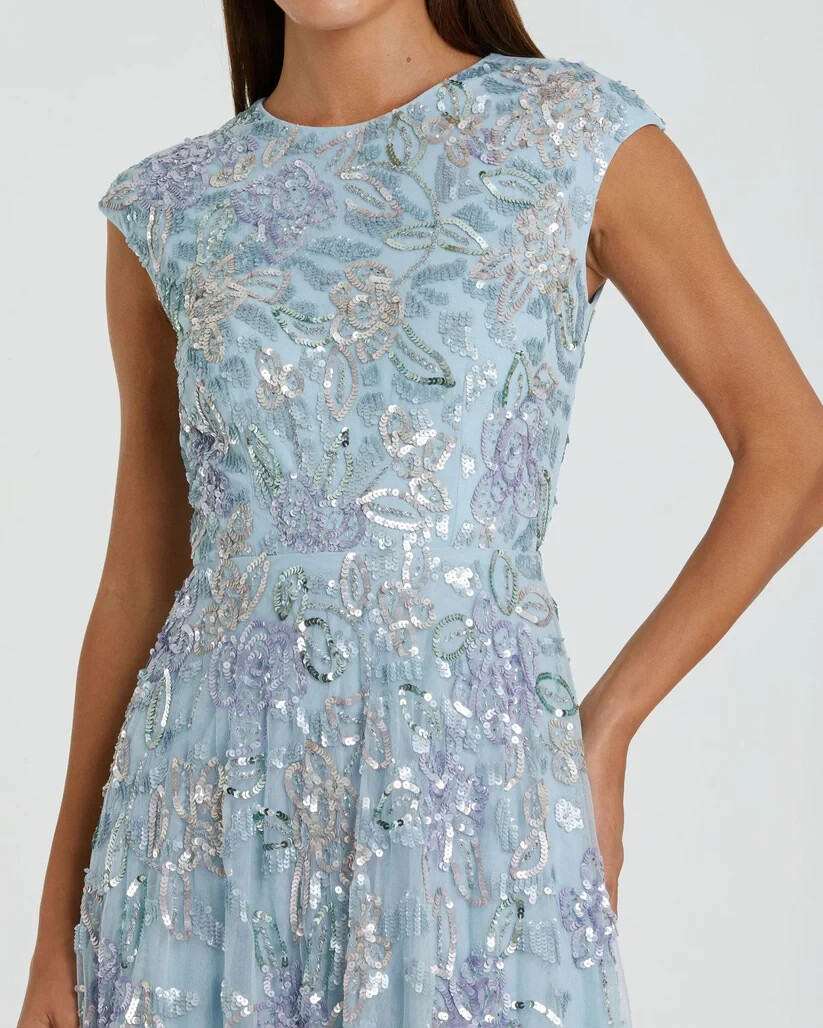 Mac Duggal☆装飾付き ハイネック Aライン ガウン $_57.PNG?set_id=880000500F