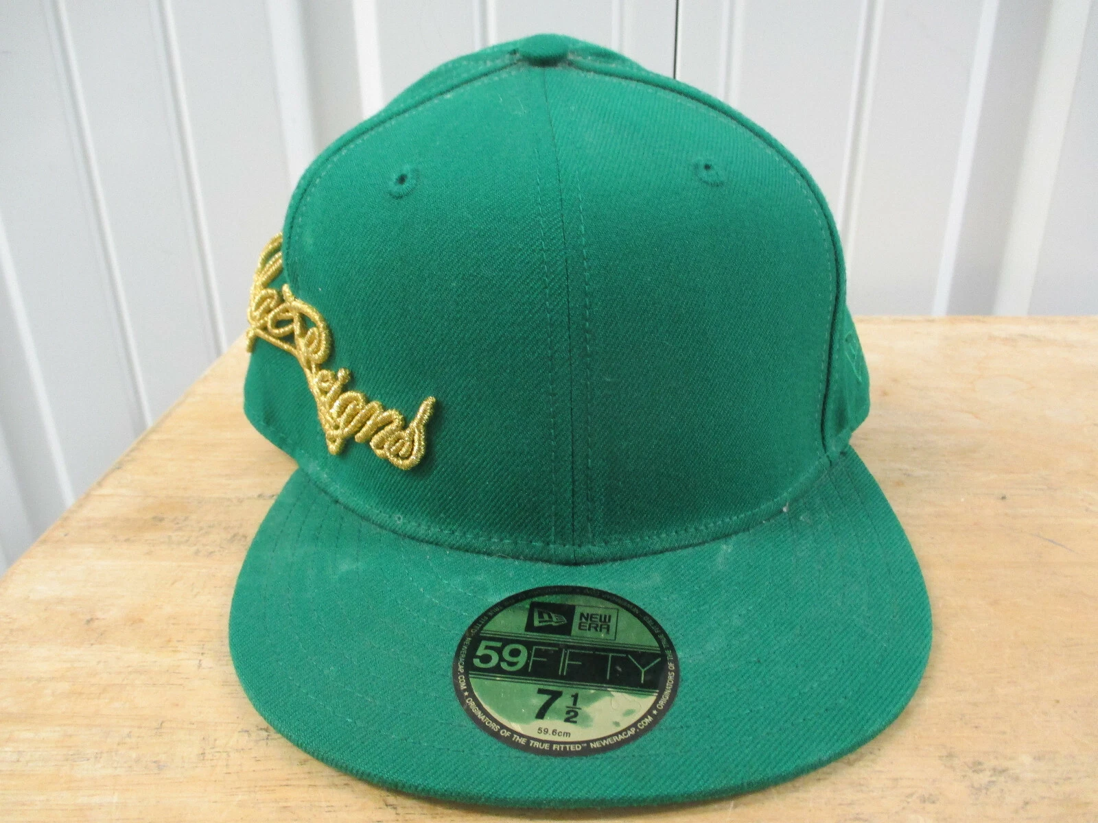 CHAPEAU CASQUETTE VINTAGE SUPREME KNOWLEDGE RÈGNE 7 1/2 VERT OR S/S 2005 PREOWNED