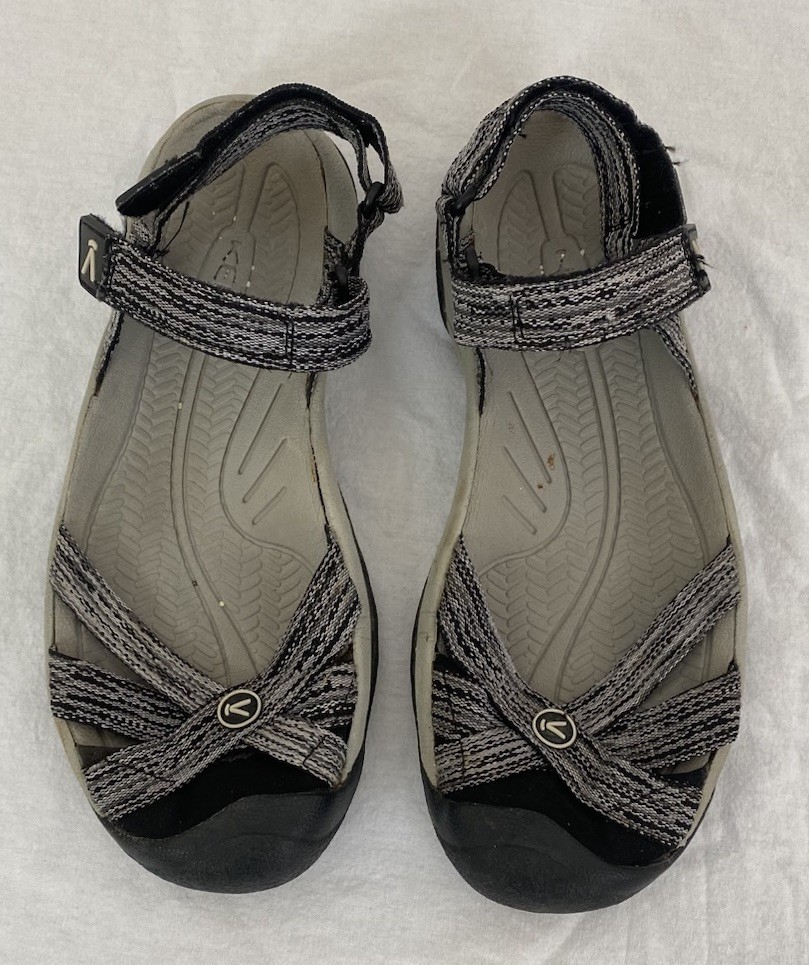 KEEN Bali Strap Women's Gray Sandals, Size
