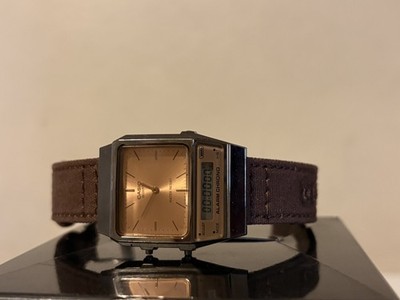 Casio AQ-800E Analog Digital Watch   Fully Working   Original Strap Included