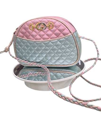 Authentic GUCCI Zumi Leather  Shoulder Bag With Extras Read
