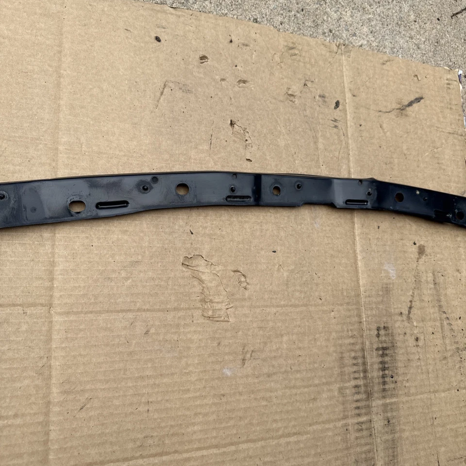 Soporte de sello de moldura de parachoques delantero Subaru Brz Frs 2014 OEM Foto 3 de 4