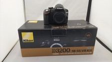 DSLR Model D3200 NIKON