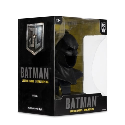 AUF LAGER! DC Prop Replica Justice League Batman 1:3 Scale Cowl - Bild 7 von 9