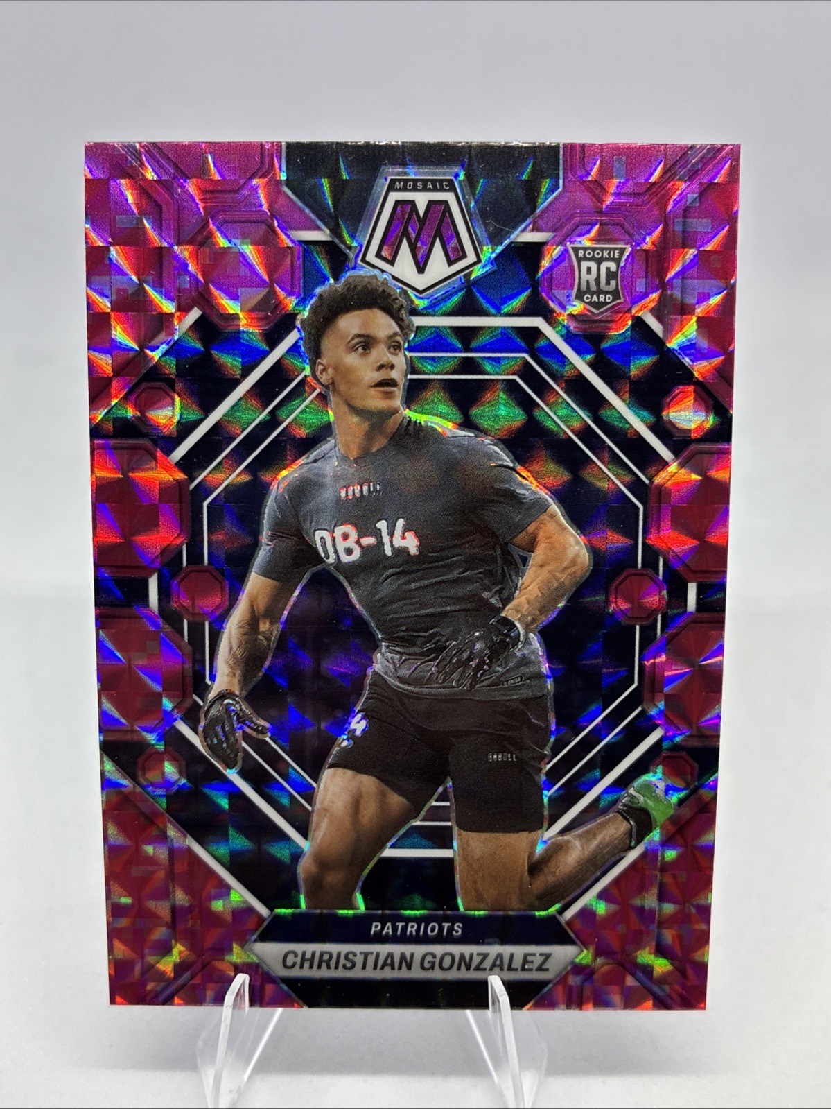 2023 Panini Mosaic - Rookies Christian Gonzalez #300 Camo Pink Mosaic Prizm (RC)