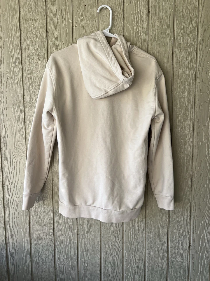 The North Face x Gucci Cream Pullover Hoodie Size M Unisex Logo Graphic Collab  - Image 3 of 4