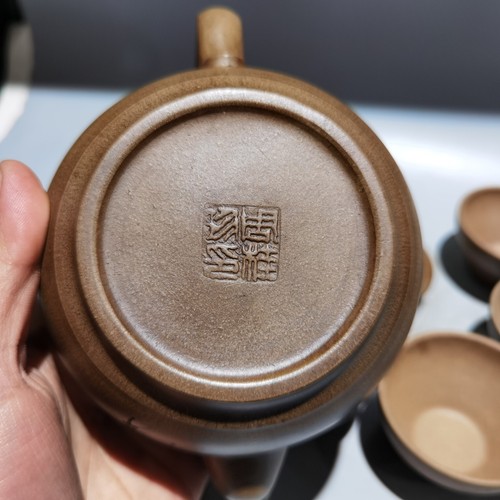 Chinese Yixing Zisha Clay Handmade Exquisite Teapot (凤鸣九天套壶 底款:周桂珍) - Picture 8 of 9