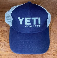 Yeti Coolers Snap Back Hat Cap Embroidered Adjustable Navy Blue Mesh Back