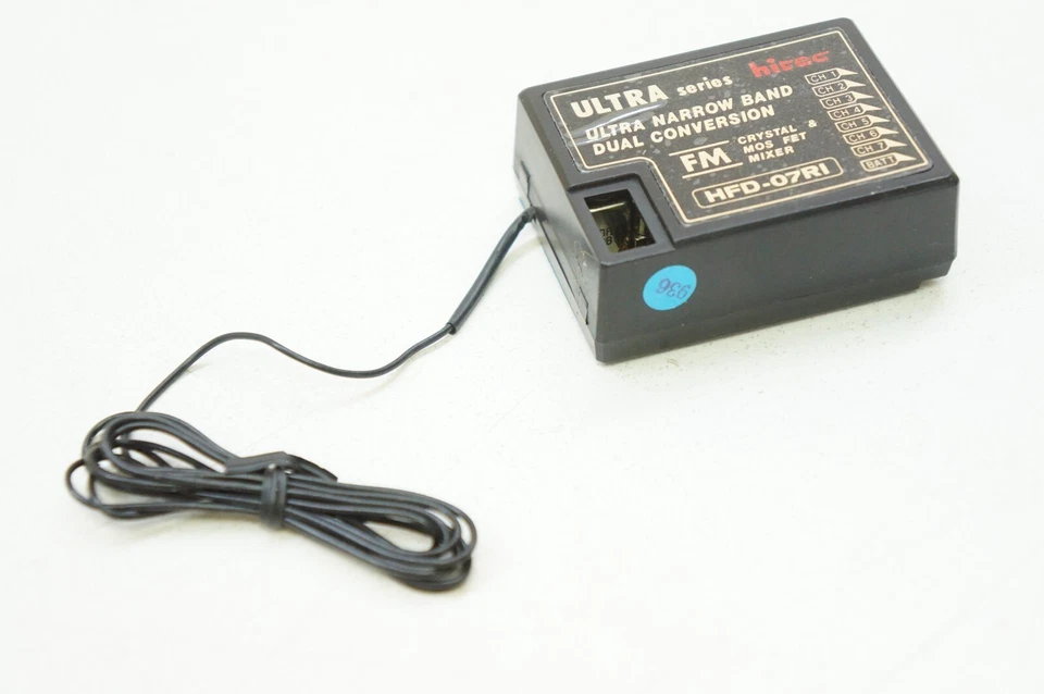 Hitec HFD-07RI Ultra Series Ricevitore FM stretto 7ch (HFD-O7R1) RC - Immagine 2 di 4