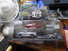 Greenlight Racing Hitch & Tow 1986 Chevrolet C30 Deluxe & 1986 Monte Carlo SS