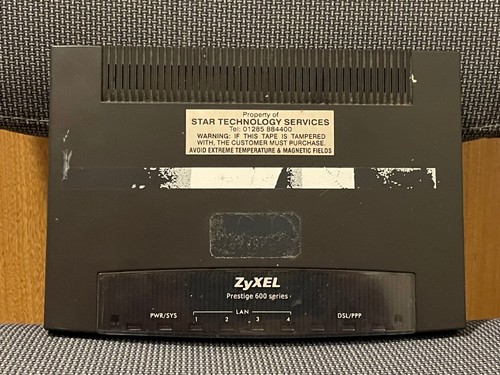 Zyxel Prestige 660H Series ADSL 2+ 4 Port Gateway 660H-61 Ethernet Router - Used - Zdjęcie 2 z 8