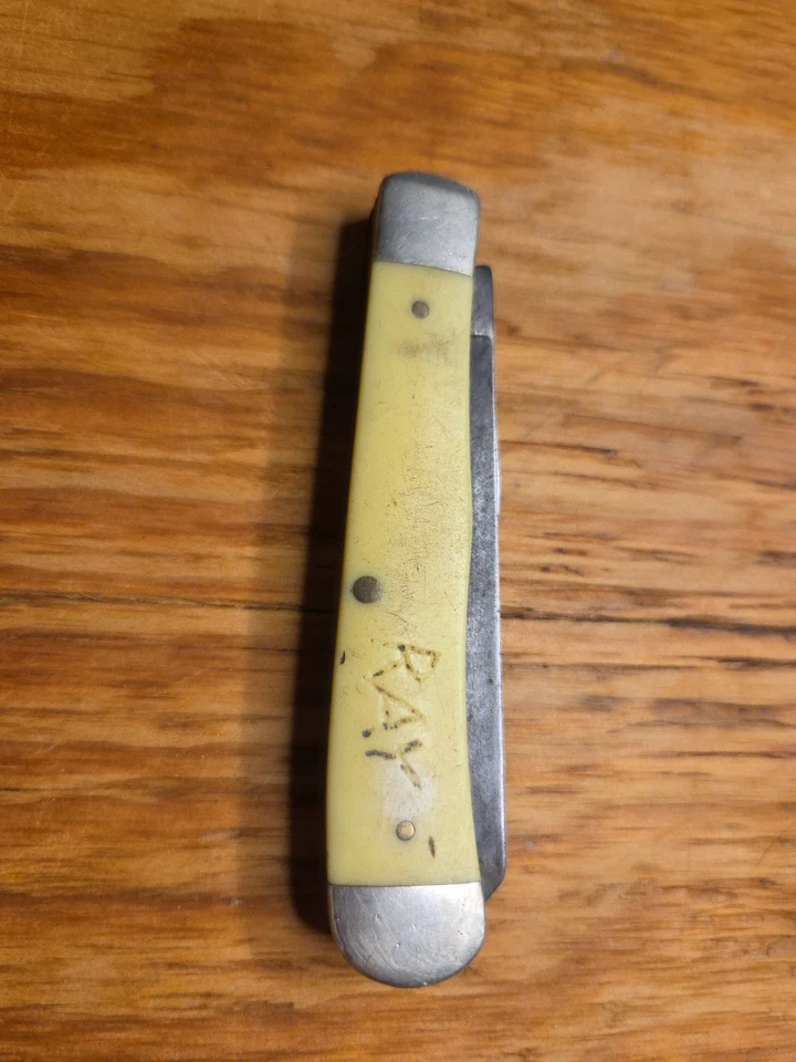 Vintage Case Xx 3254 Cv Yellow  Trapper Knife Stainless Steel USA Made - Image 2 of 4