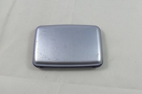 Sony Aluminum Memory Stick Case (MSAC-HGA8) - Picture 2 of 2